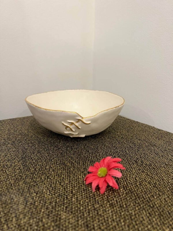 Bowl gold stitch