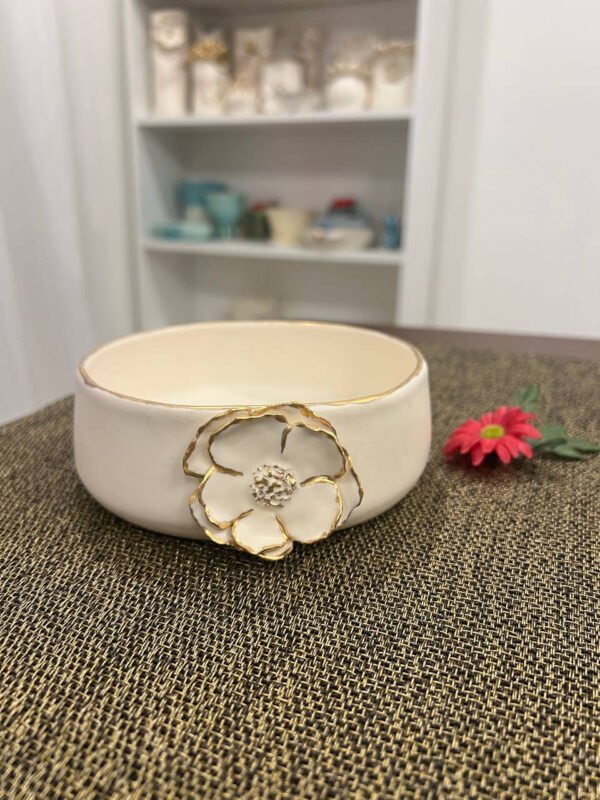 Bowl gold flower (circle)