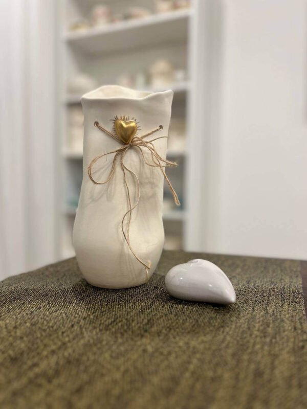 Vase Gold heart